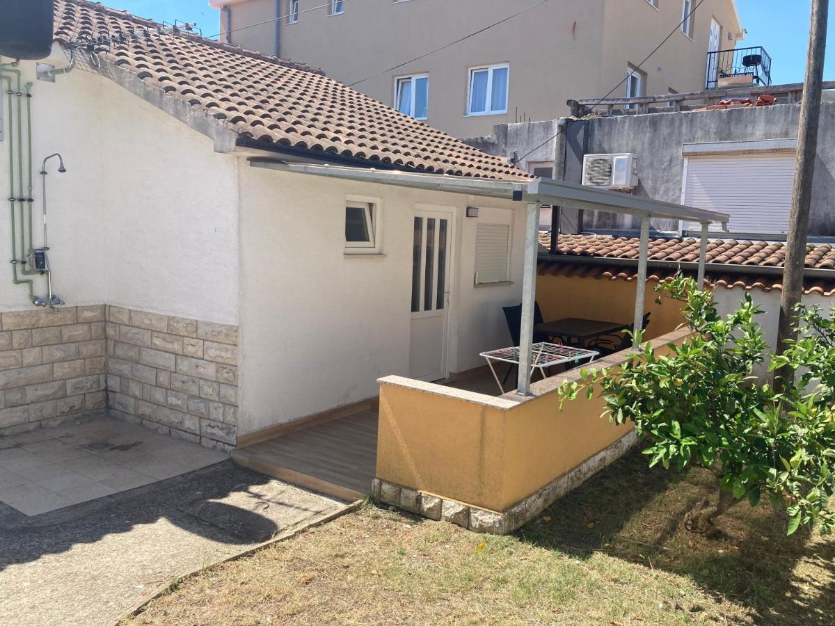Apartman Турань Экстерьер фото