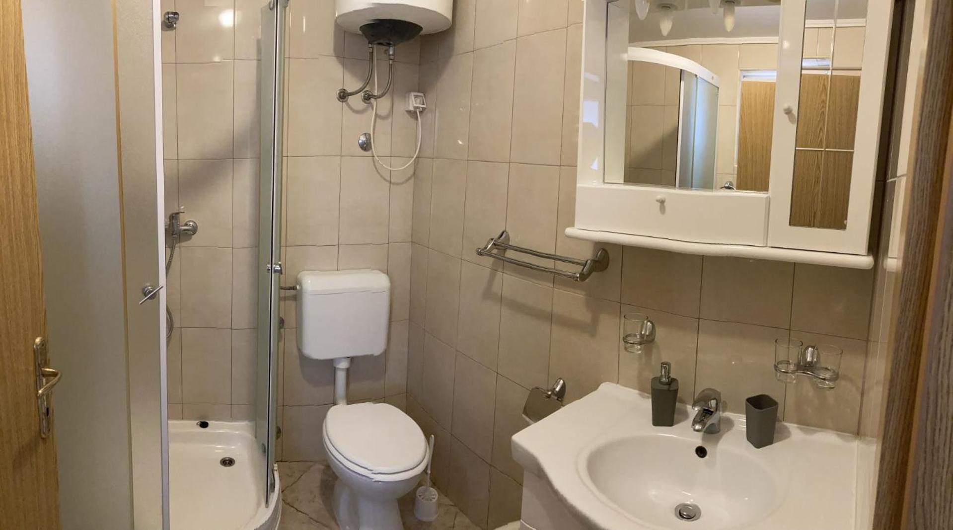 Apartman Турань Экстерьер фото
