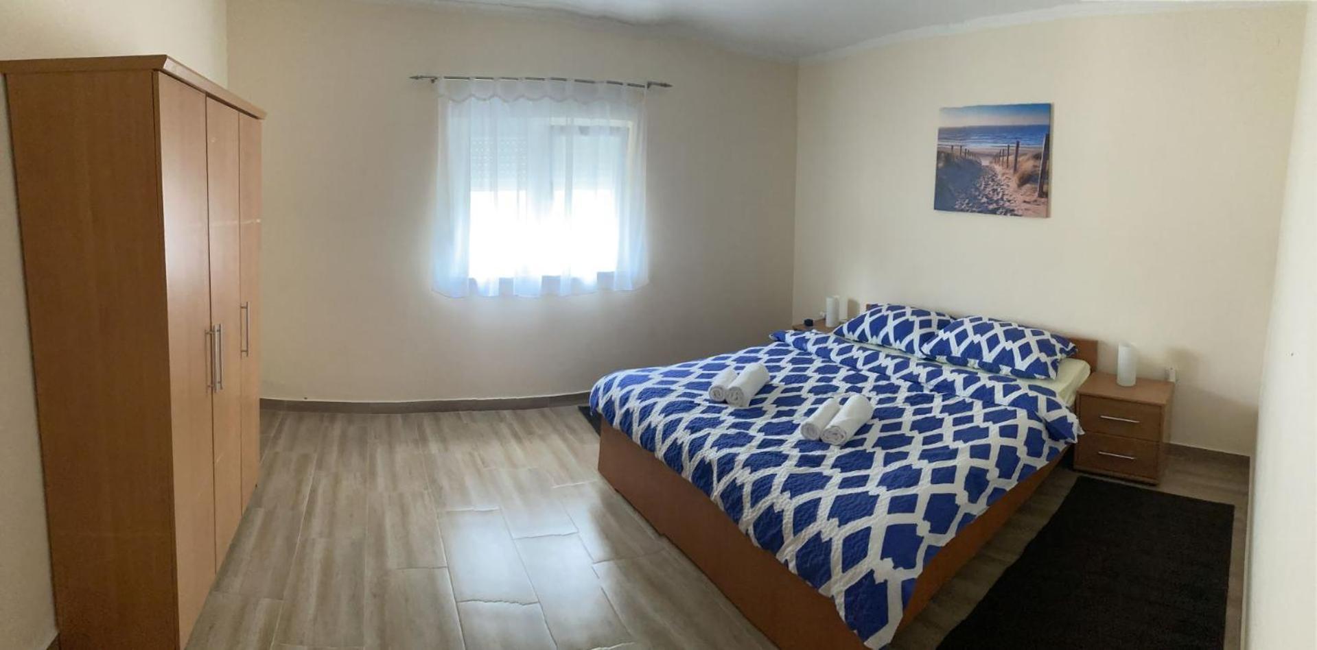 Apartman Турань Экстерьер фото